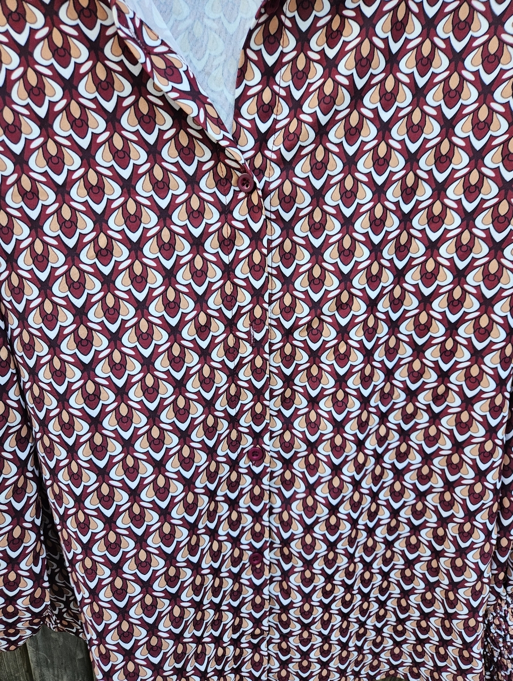 Fashion Woven Geometric Button-Front Blouse - Burgundy Women's Size XL - Picture 8 of 16